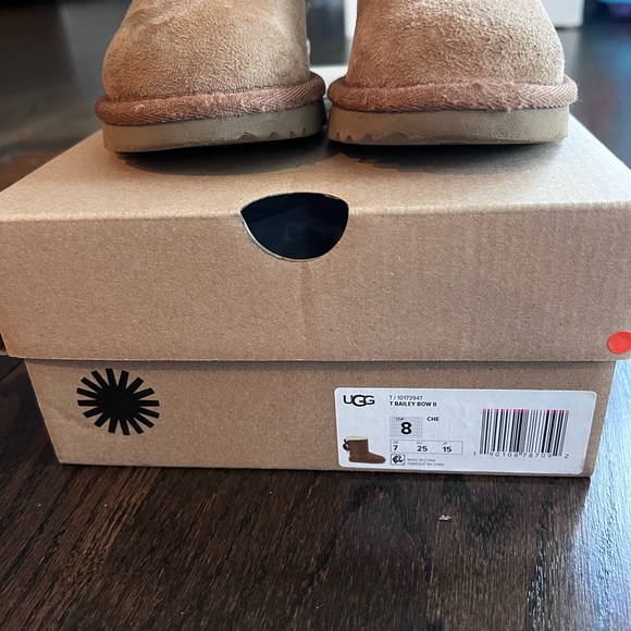 Ugg Toddler Kids T Bailey Bow II Ugg Color Chestnut Brown Suede Size 8 - Picture 6 of 8
